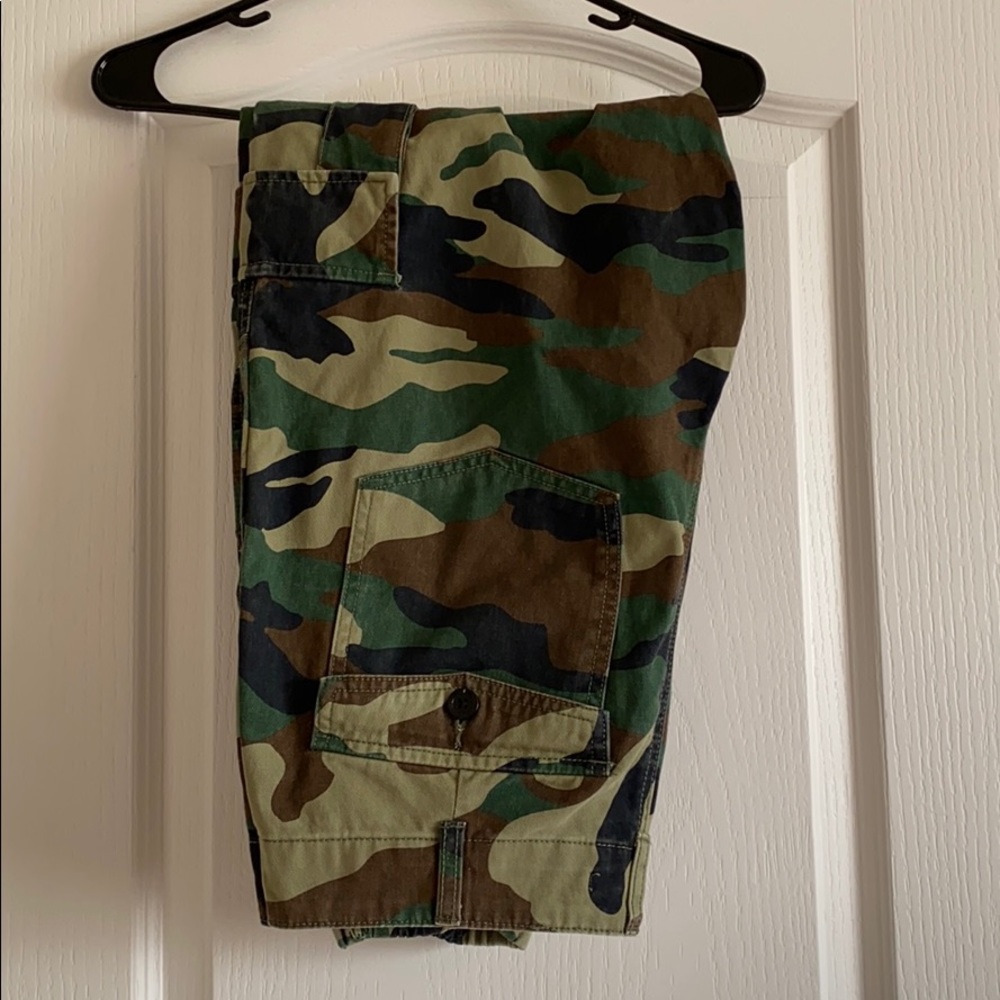 Forever 21 Cargo army pants